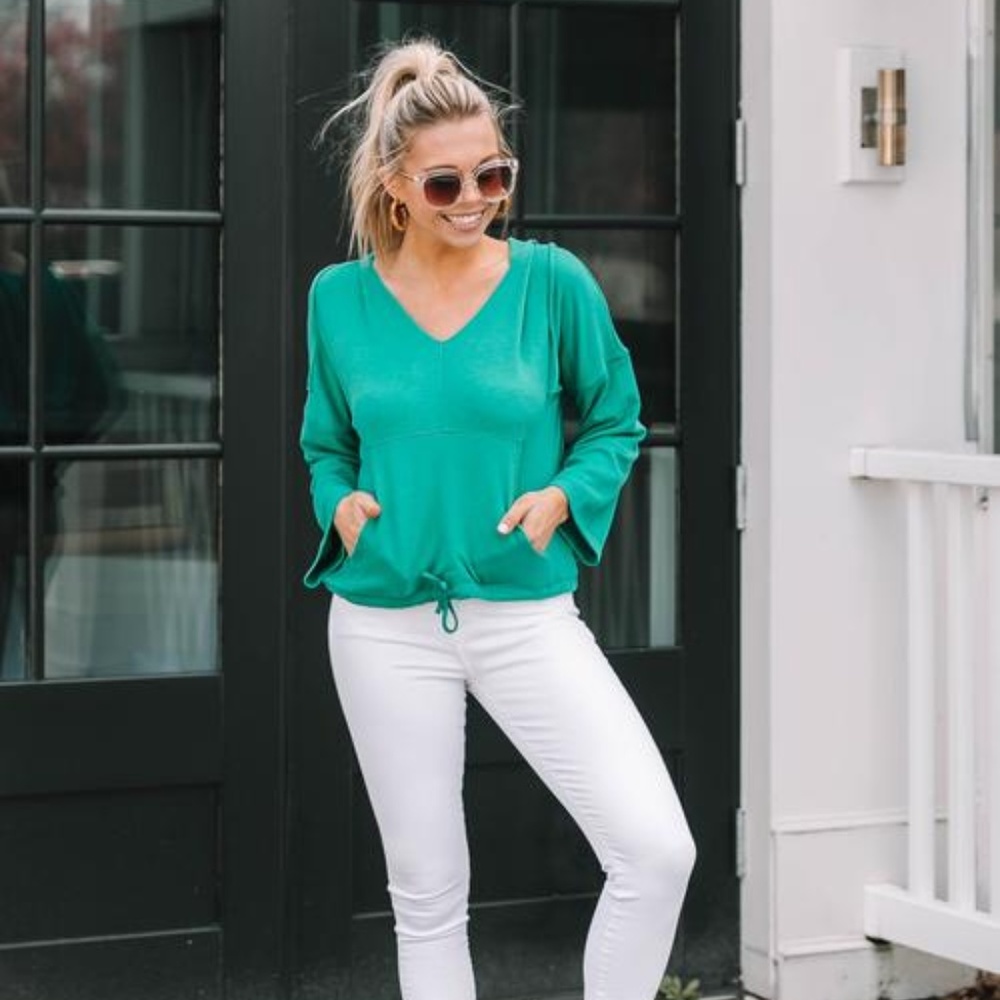 BB Dakota Seeing Green Hoodie
